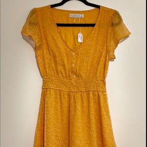 Abercrombie & Fitch orange floral dress size small. Like new condition.